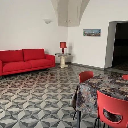 Lecce26 3* سان بييترو فيرنوتيكو